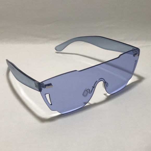 E77: Blue Unisex Shield Sunglasses - Picture 3 of 4